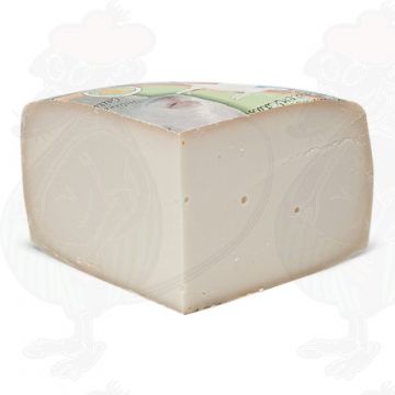 Matured goat cheese | Premium Quality