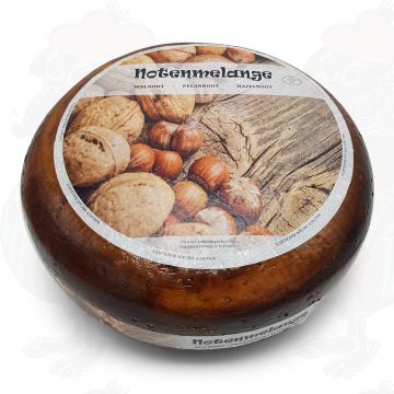Nut blend cheese | Entire cheese 9,2 kilo / 19.32 lbs