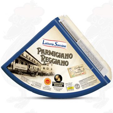 Parmigiano Reggiano D.O.P. - 22 months | Premium Qualität | 4,5 kg - 9.9 lbs - WEDGE 1/8
