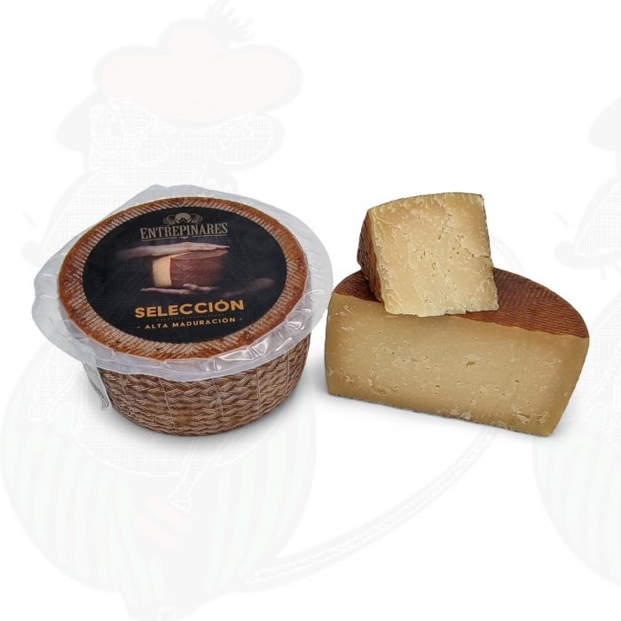 Entrepinares Seleccion 20 months Entire cheese 3 kilos 6.6