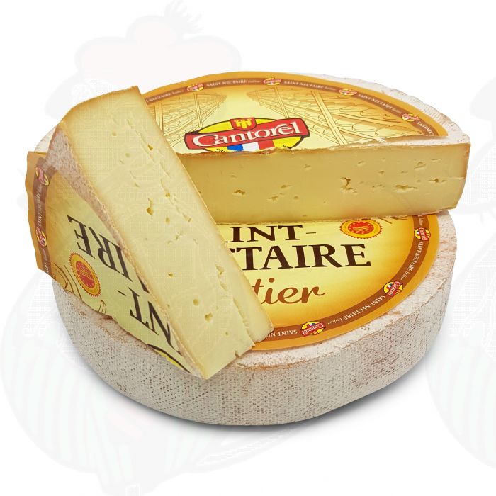 Saint nectaire | Half a cheese 0,8 kilo / 1.8 lbs main product photo