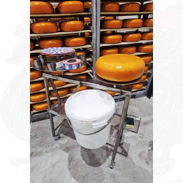 Banderole Application Table
